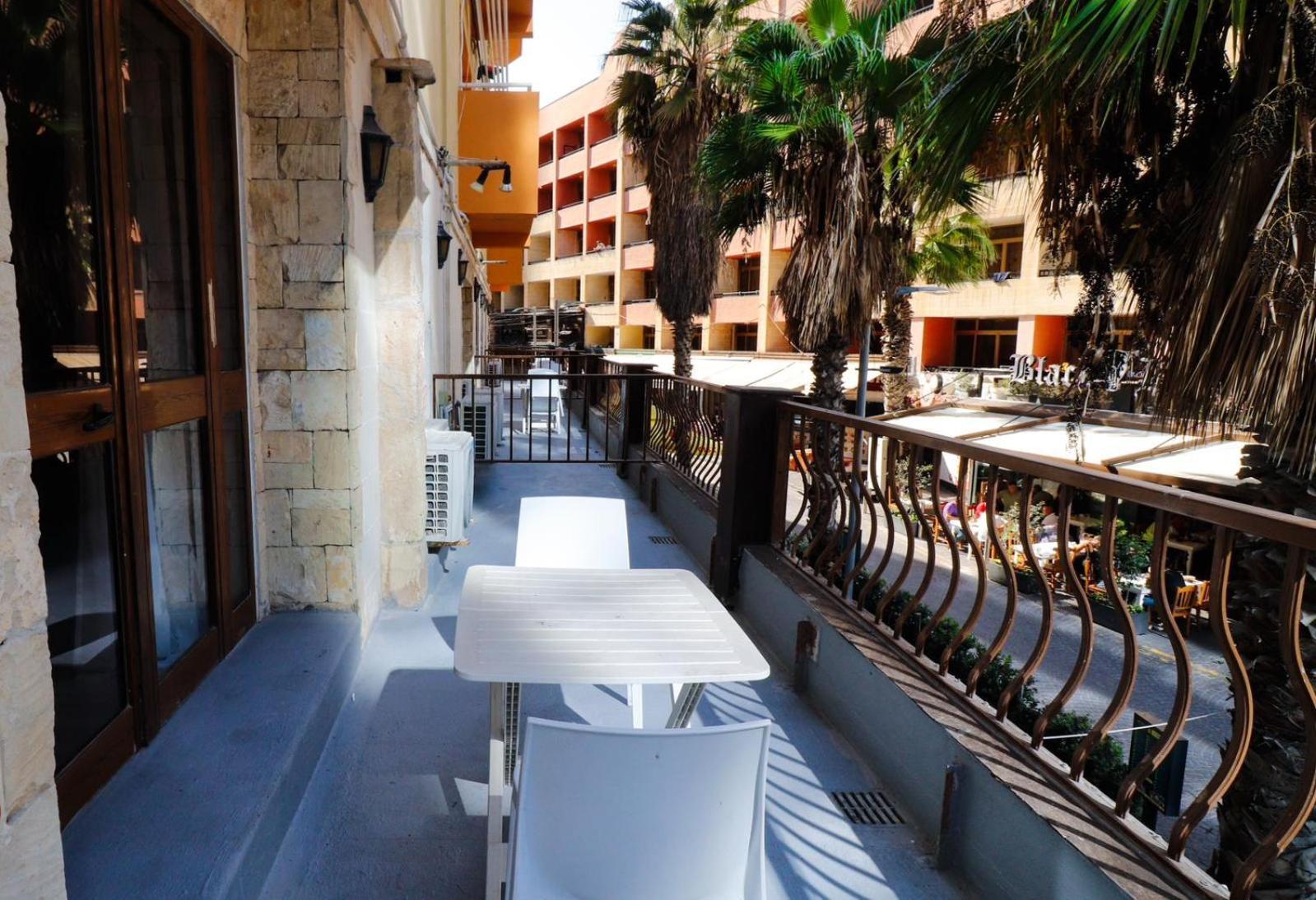 Napoli Suites Studios Aparthotel Saint Julian's エクステリア 写真