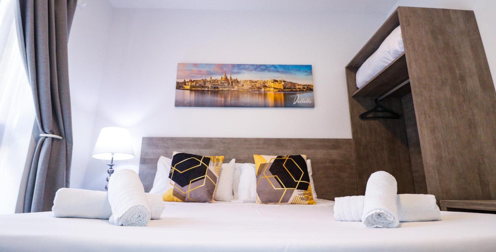 Napoli Suites Studios Aparthotel Saint Julian's エクステリア 写真