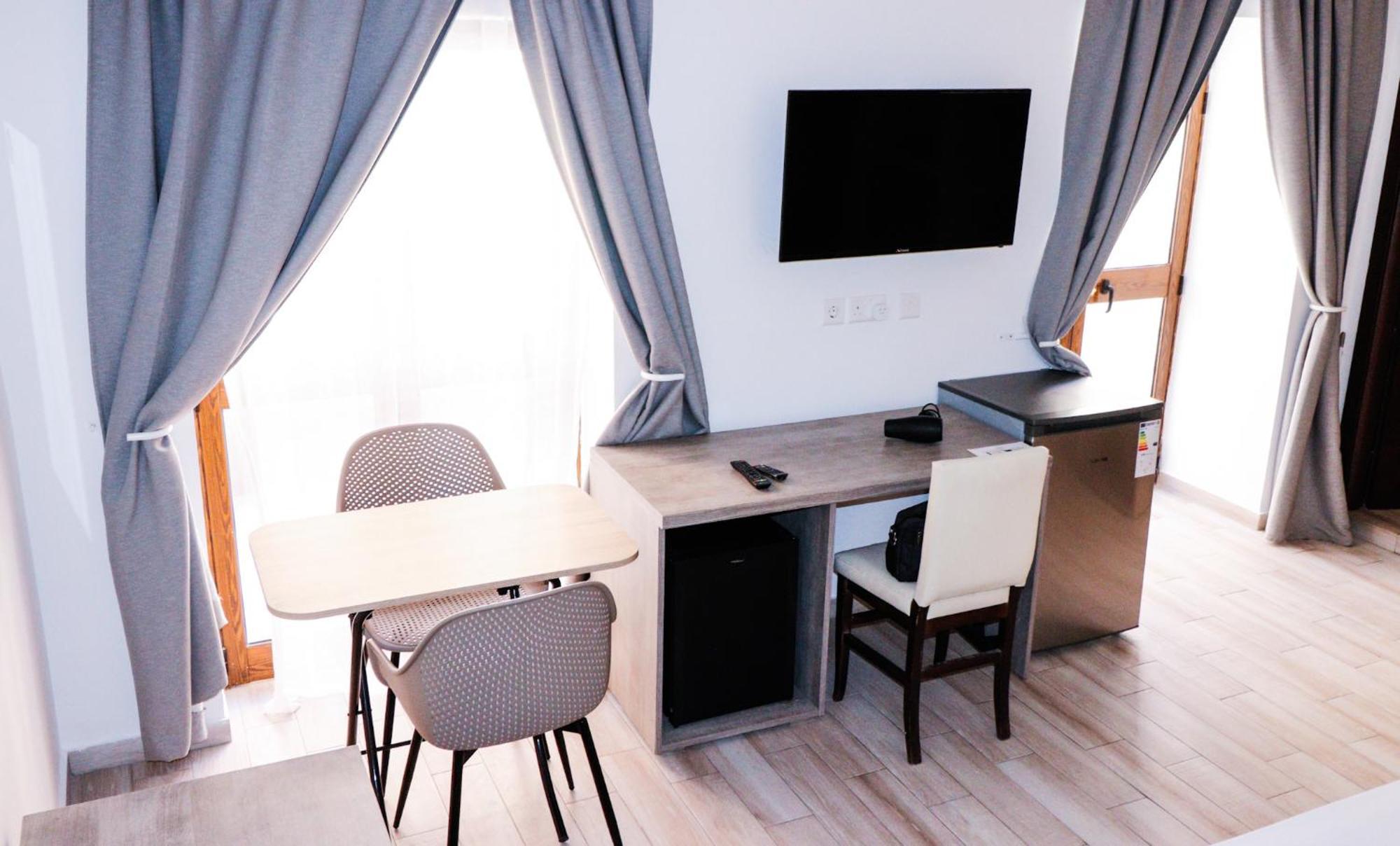 Napoli Suites Studios Aparthotel Saint Julian's エクステリア 写真