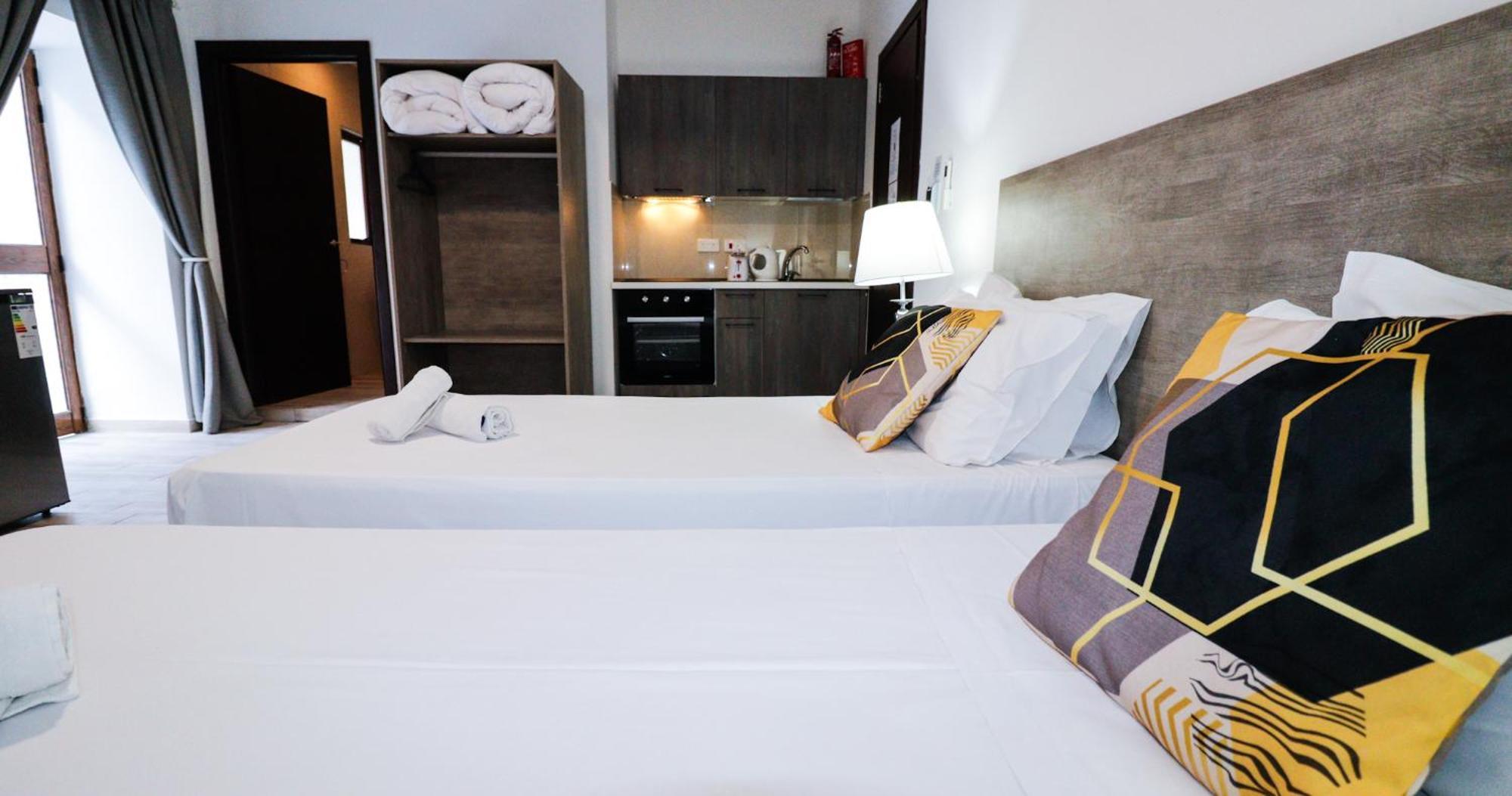 Napoli Suites Studios Aparthotel Saint Julian's エクステリア 写真