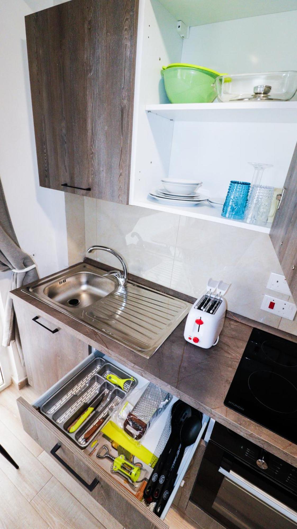 Napoli Suites Studios Aparthotel Saint Julian's エクステリア 写真