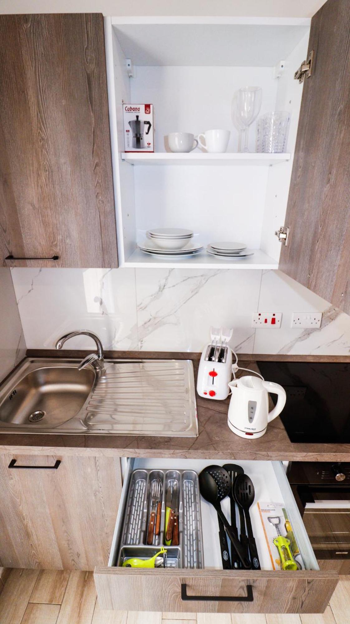 Napoli Suites Studios Aparthotel Saint Julian's エクステリア 写真