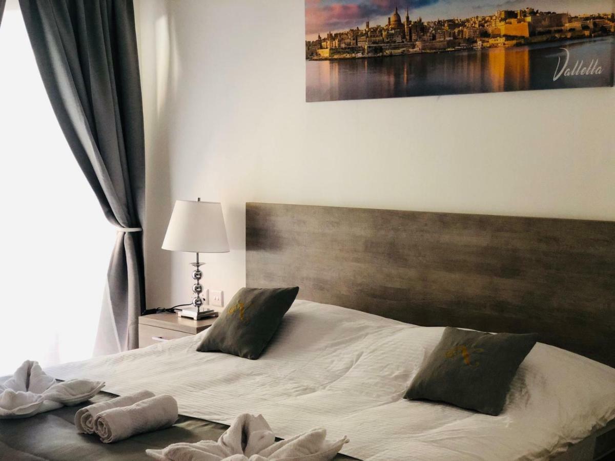 Napoli Suites Studios Aparthotel Saint Julian's エクステリア 写真